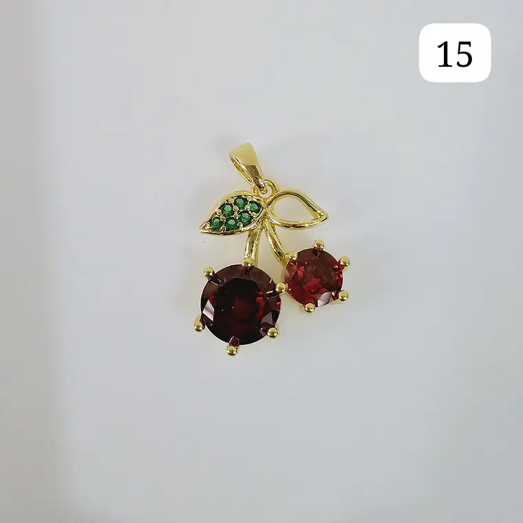 DIJES DE ORO LAMINADO DISEÑO FRESAS Y CERRZAS🍒🍓 18
