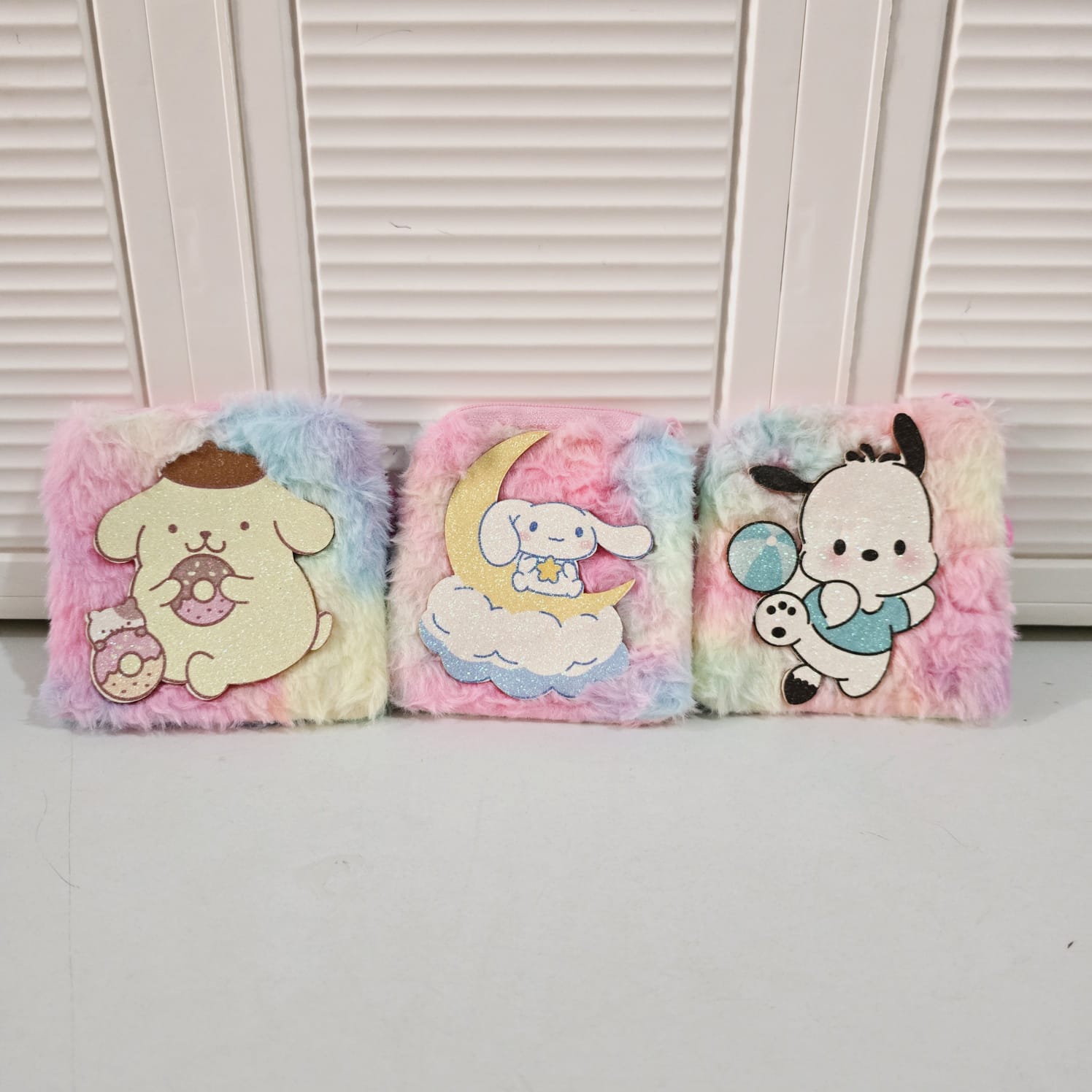 PAQ DE 3 MONEDEROS/PELUCHE / DISEÑO SANRIO MOD# WZY64-56