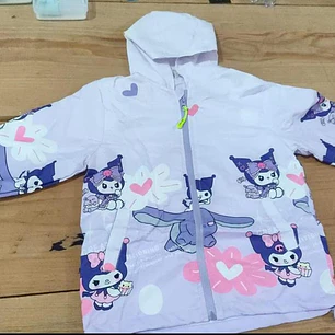 CHAMARRA DISNEY/SANRIO INFANTIL MOD# Lu3719🧥