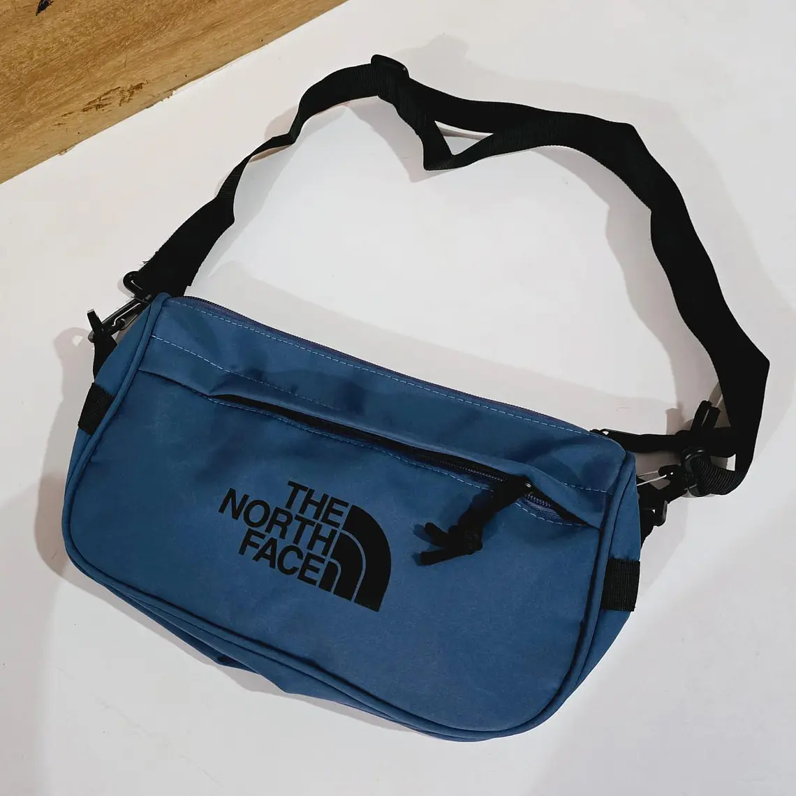 MARICONERA THE NORTH FACE PARA CABALLERO / UNISEX MOD# LZ-115 4