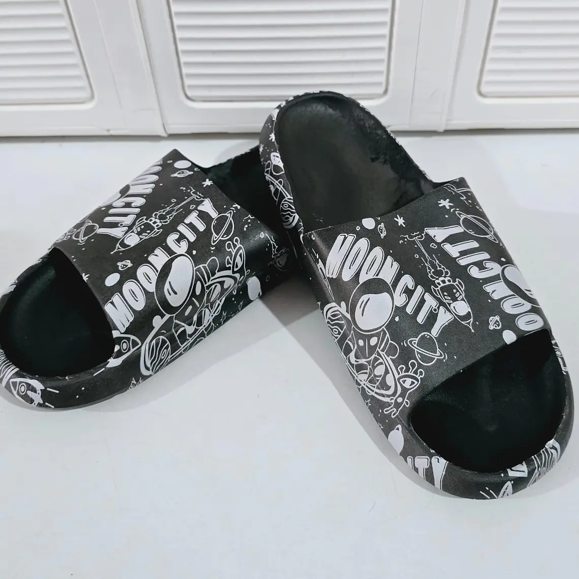 SANDALIAS DISEÑO ASTRONAUTA Y ESPACIO MOD# 8844 🚀🛰️ 3