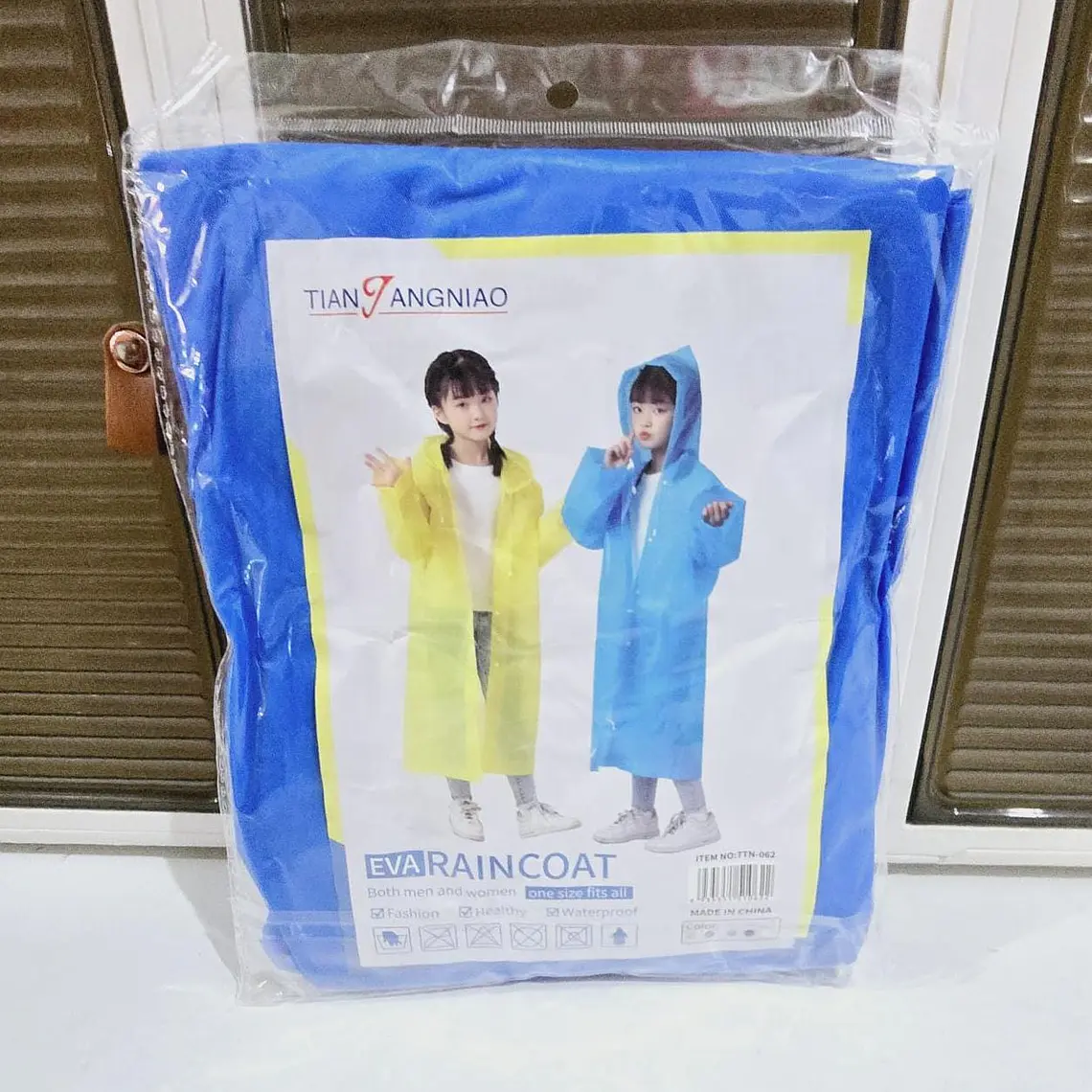  IMPERMEABLE INFANTIL EVA HGQ MODELO #TTN-062 (talla de 7 a 13 años) 3