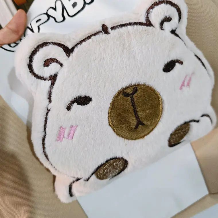 BOLSA BICOLOR DISEÑO CABEZA CAPYBARA PELUCHE MOD# 0799-SF 7