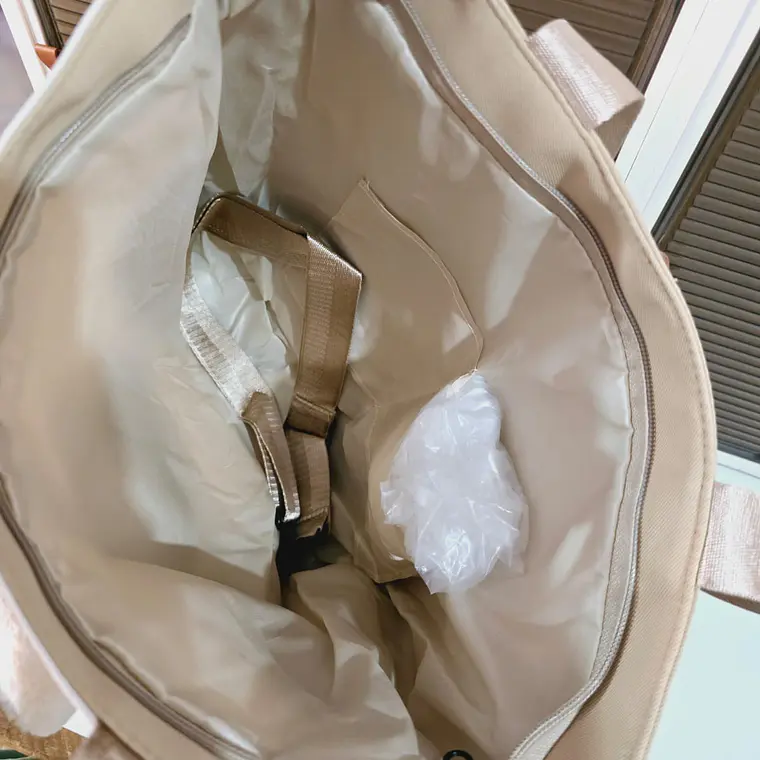 BOLSA BICOLOR DISEÑO CABEZA CAPYBARA PELUCHE MOD# 0799-SF 9