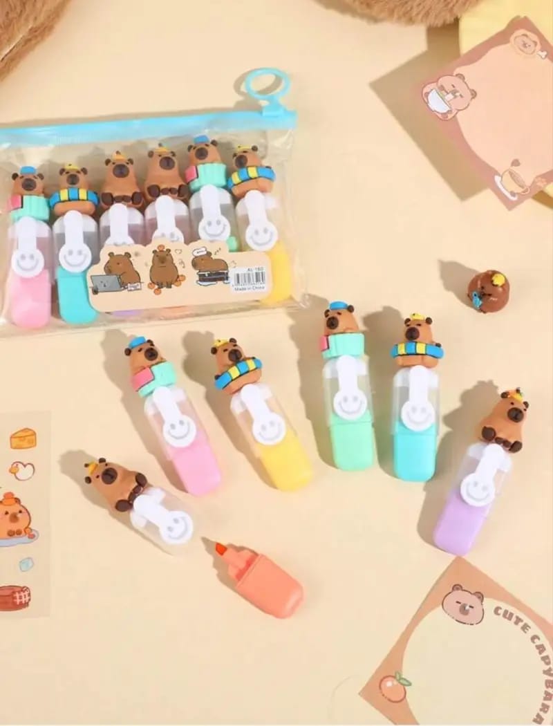 BOLSITA CON 6 MINI MARCATEXTOS DISEÑO CAPYBARA