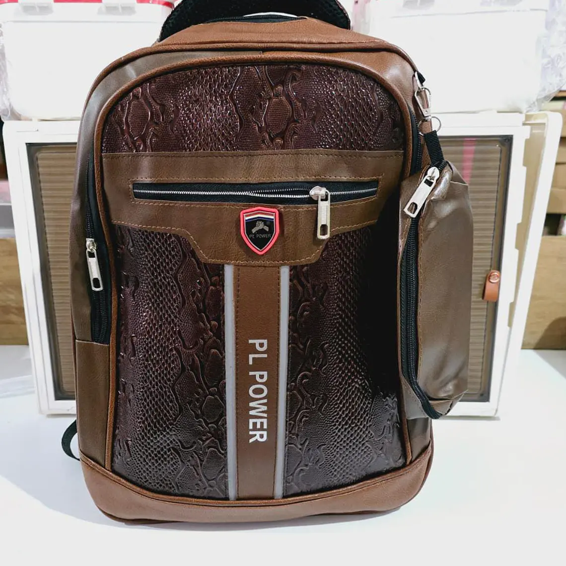 DUO MOCHILA + LAPICERA PARA CABALLERO TIPO CUERO MOD# N9-2 4