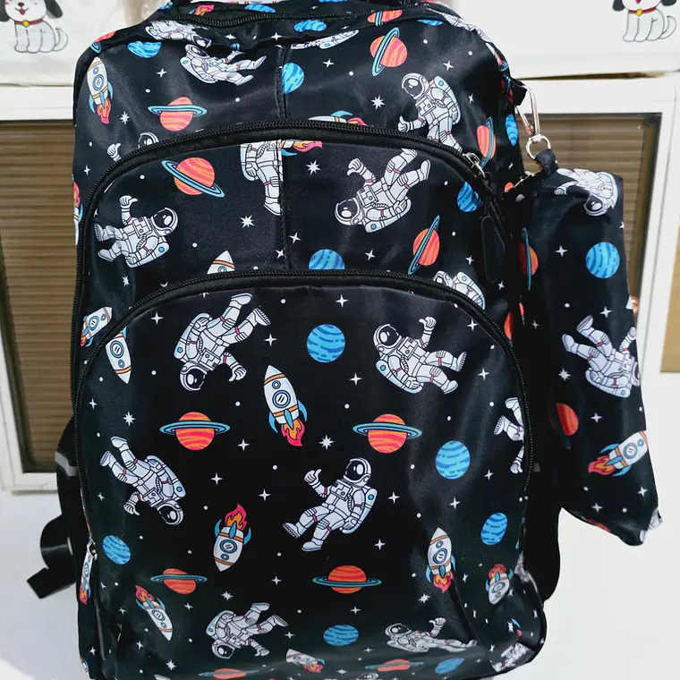 COMBO MOCHILA Y LAPICERA GRENOBIL MOD# A10268 7