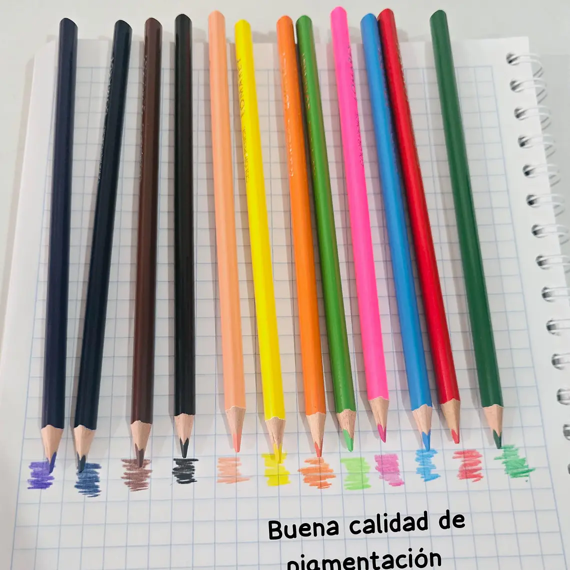 CAJITA CON 12 COLORES LOMAREY MOD# CQ-01❤️💙 8