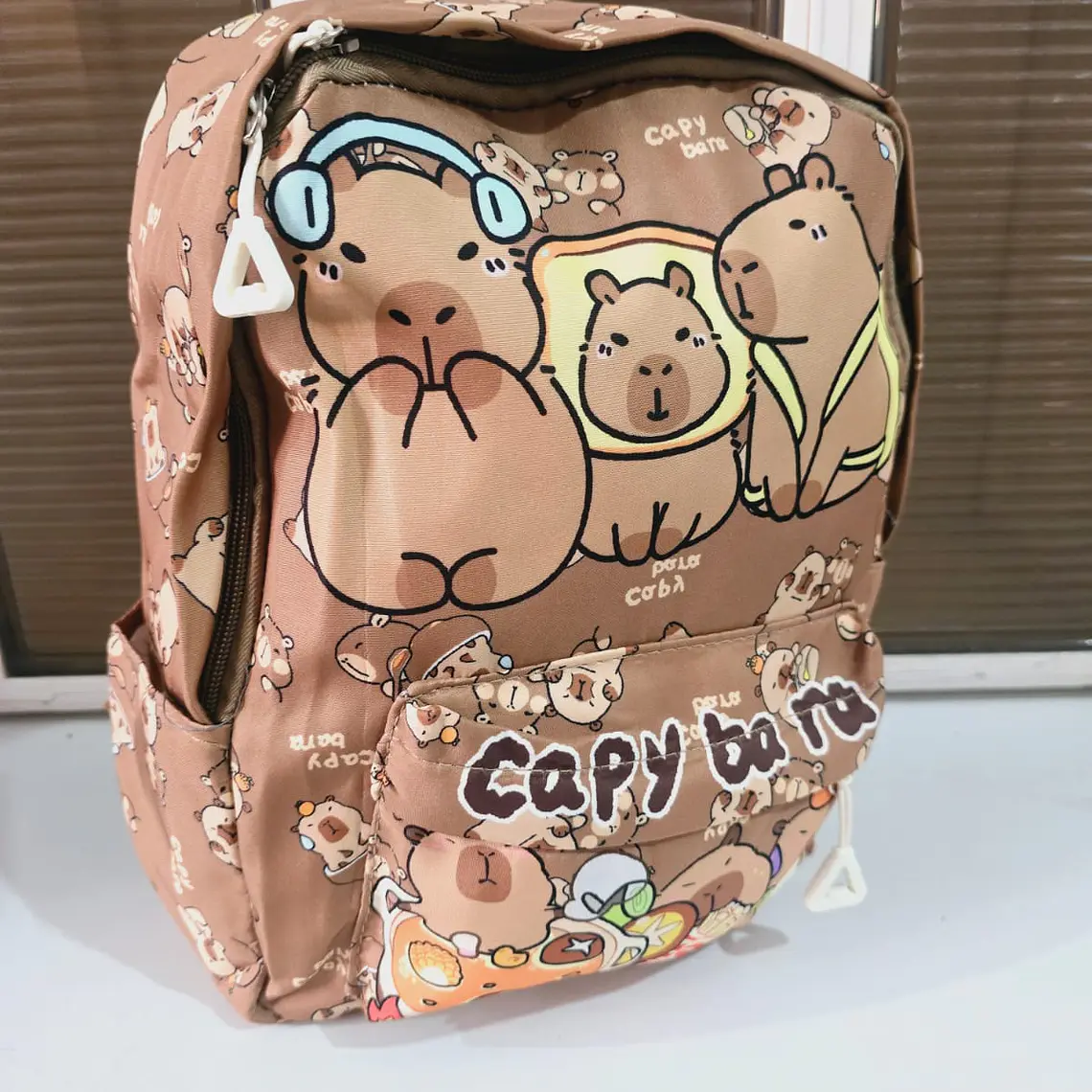 MOCHILA DISEÑO CAPYBARA PARA PREESCOLAR MOD# MCL12 3