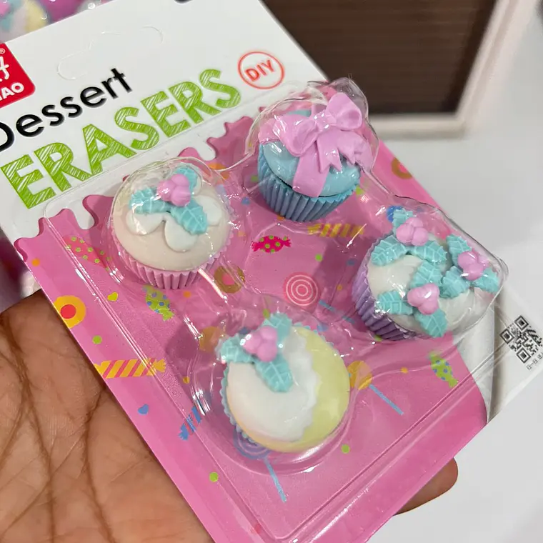 SET DE GOMAS/FIGURITAS VARIOS MODELOS (ÑIÑA) (incluye entre 3 a 4 gomitas) 13