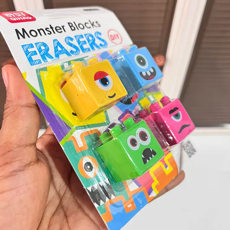 SET DE GOMAS/FIGURITAS VARIOS MODELOS (NIÑO) (incluye entre 3 a 5 gomitas) 23
