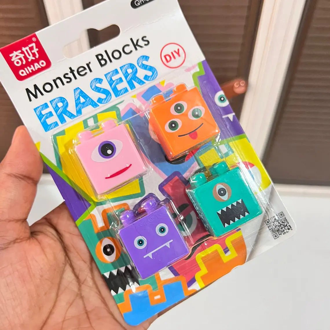SET DE GOMAS/FIGURITAS VARIOS MODELOS (NIÑO) (incluye entre 3 a 5 gomitas) 24