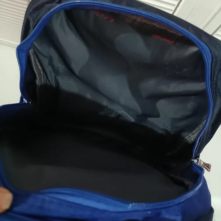 MOCHILA PREESCOLAR DISEÑO CAPYBARA CON LUZ LED MOD# 902 17