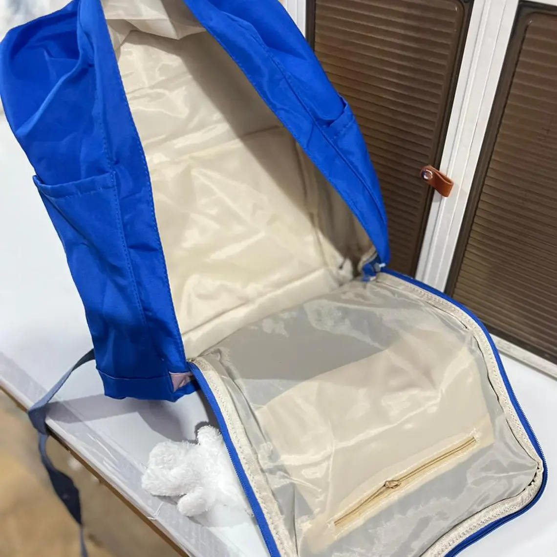 MOCHILA TIPO PAÑALERA JUVENIL CON LLAVERO OSITO MOD# BA BU DING 16