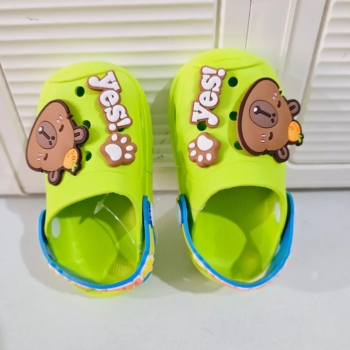 SANDALIAS CROCS DISEÑO CAPYBARA 3D (YES! 🐾)  TALLAS DEL 18 AL 23 (MEX DEL 12 AL 15) MOD# 2081+1 6
