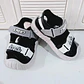 HUARACHES INFANTILES DISEÑO TIBURON TALLAS DEL 21 AL 25 (MEX.DEL 13 AL 15 MOD# 878+1🦈 - Miniatura 4