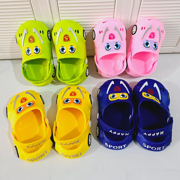 SANDALIAS CROCS DISEÑO CARRITO CON LUZ LED TALLAS DEL 20 AL 25 (MEX. DEL 12 AL 15 )MOD# 2027 1