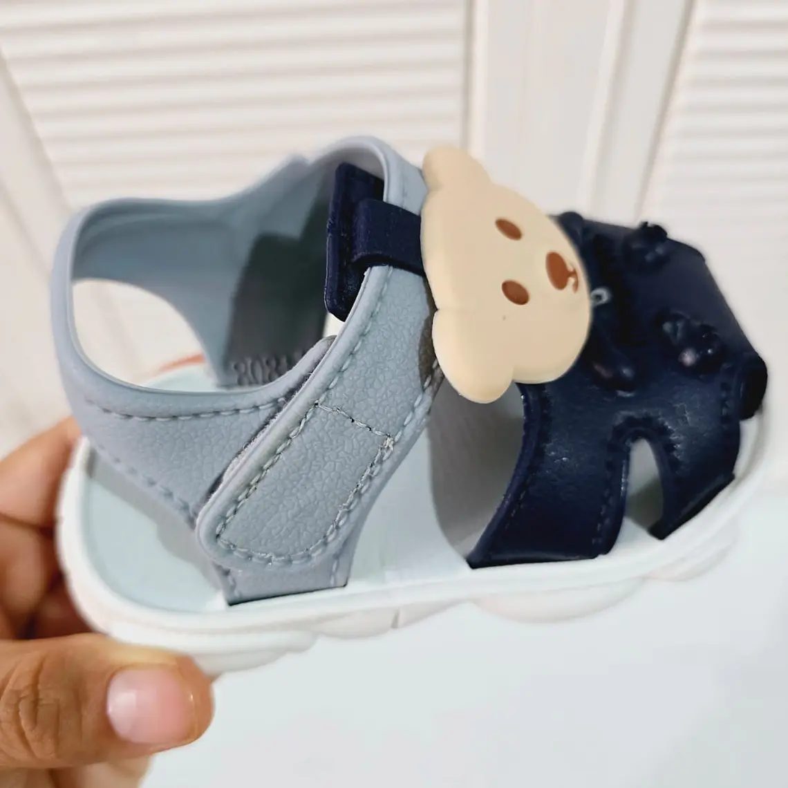 HUARACHES PARA NIÑA DISEÑO OSITO TALAS DEL 15 AL 20 (MEX. DEL 12 AL 15 MOD# 808+3 10