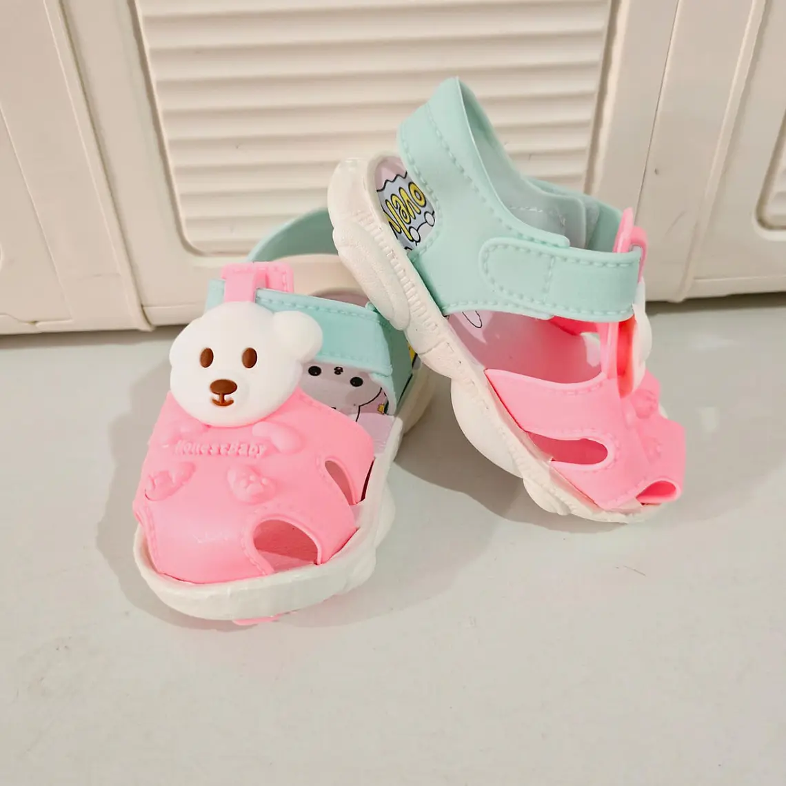 HUARACHES PARA NIÑA DISEÑO OSITO TALAS DEL 15 AL 20 (MEX. DEL 12 AL 15 MOD# 808+3 11