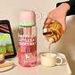 BOTE TRANSPARENTE PARA AGUA DE 800 ML (HAPPY LITTLE CAT EVERY DAY) MOD# ST-7139 - Miniatura 7