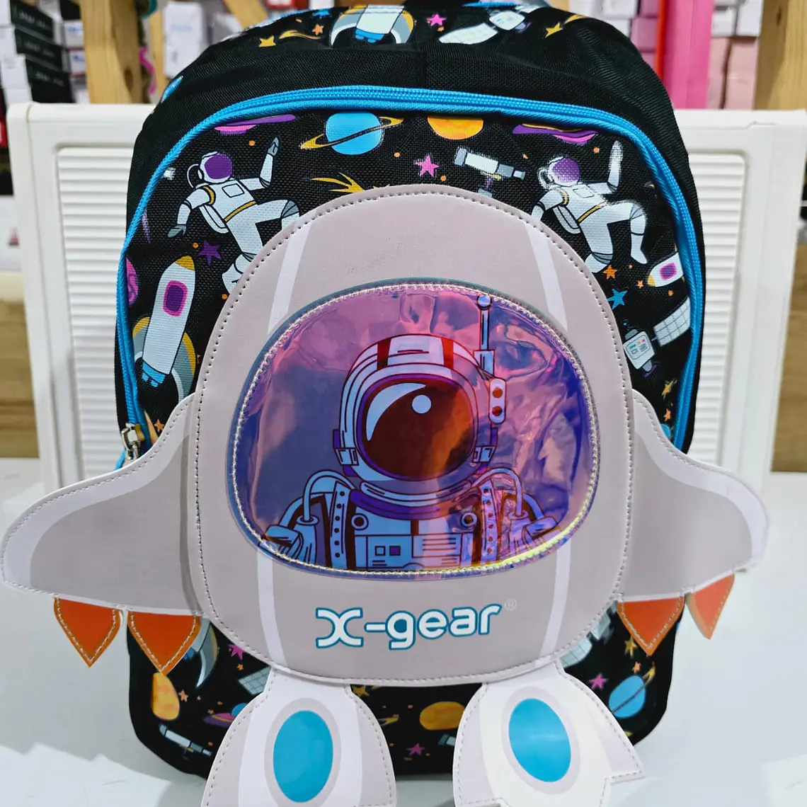 MOCHILA ORIGINAL X-GEAR ASTRONAUTA 3D (PRIMARIA) MOD# MIX1011 1