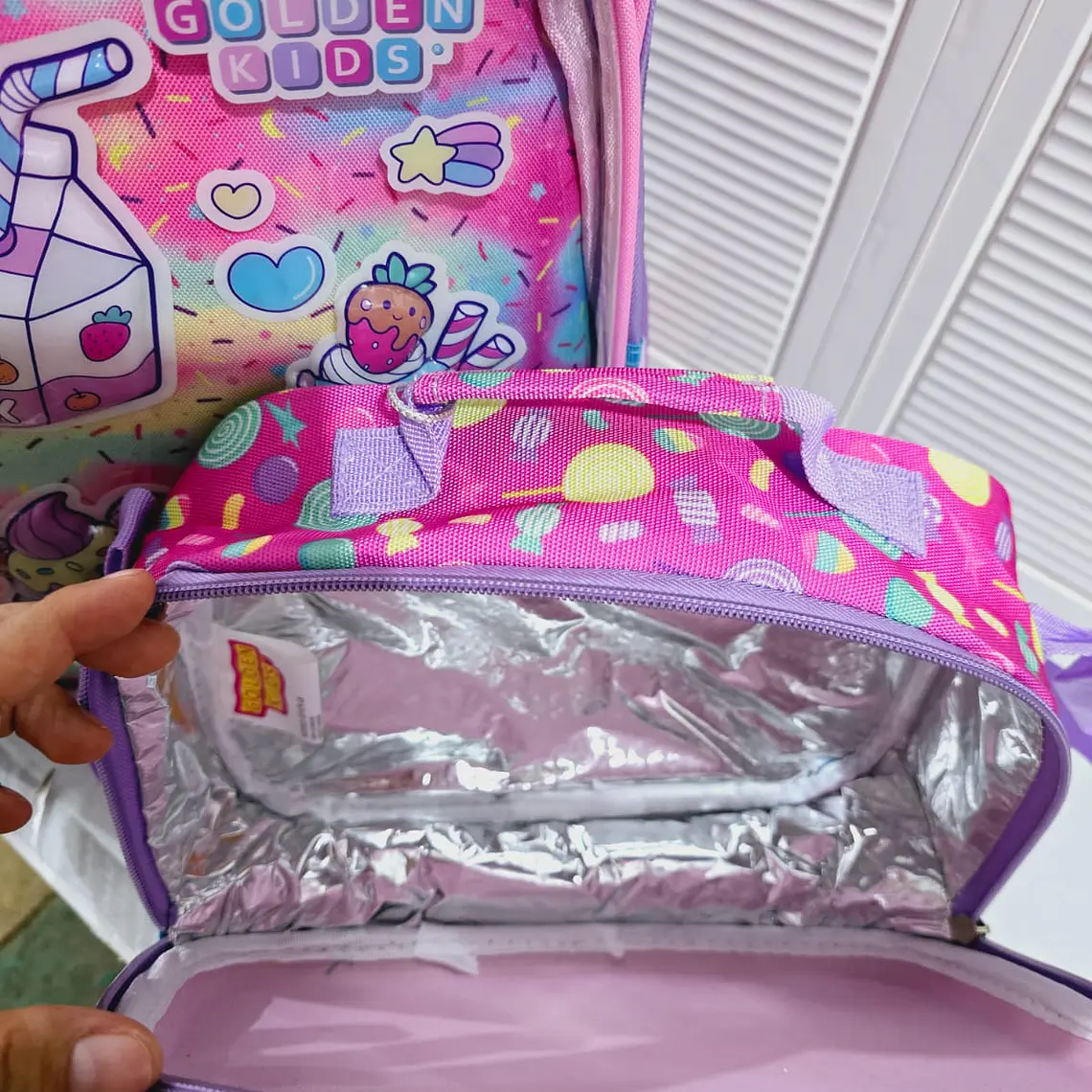 COMBO DE MOCHILA + LONCHERA ORIGINAL GOLDEN DISEÑO POSTRES (PRIMARIA) MOD# GF1675 6