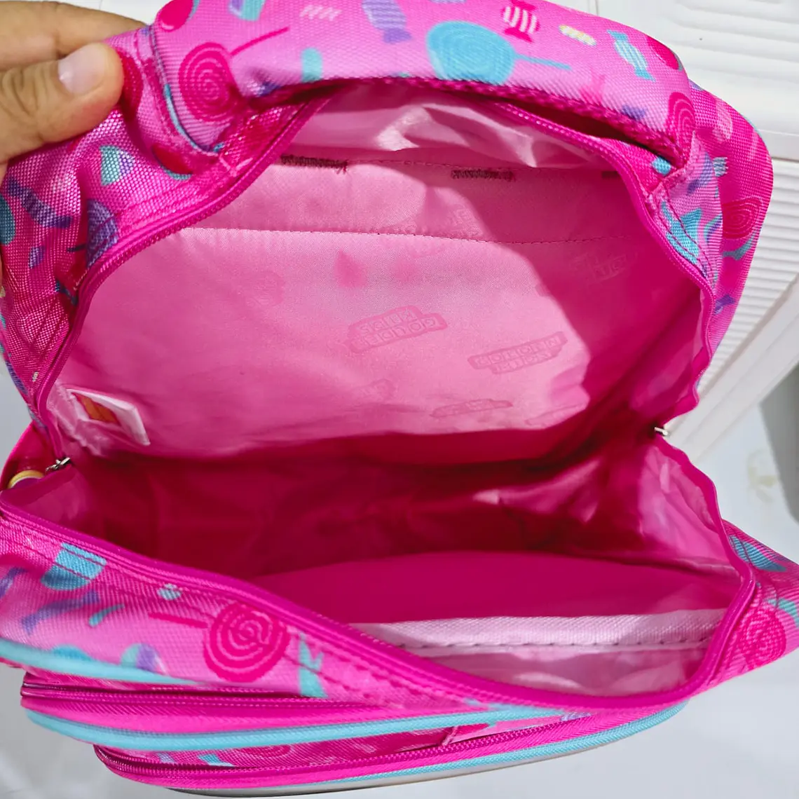COMBO DE MOCHILA + LONCHERA ORIGINAL GOLDEN DISEÑO POSTRES (PRIMARIA) MOD# GF1675 7