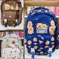 MOCHILA DISEÑO CAPYBARA JUVENIL CON LAPICERA MOD# 71615 - Miniatura 1