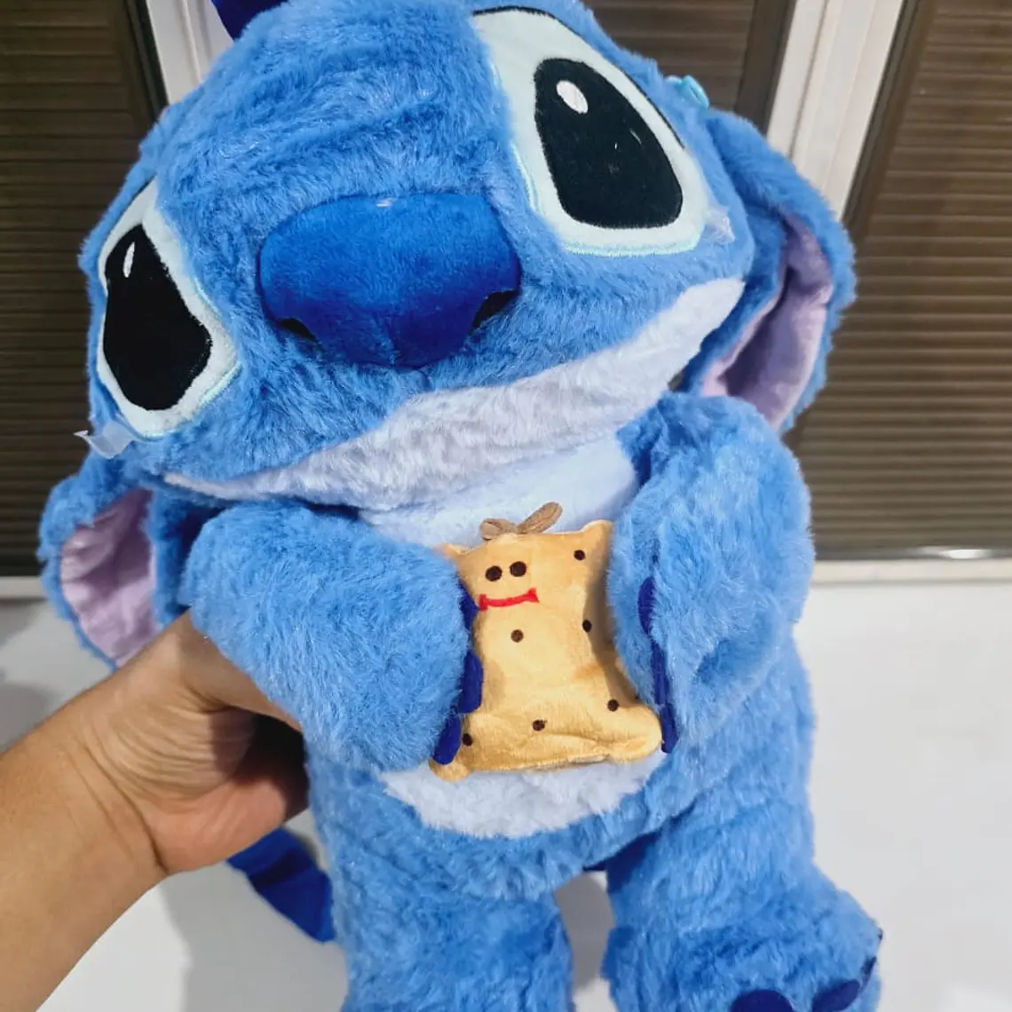 MOCHILA STICH CON COMIDA MODELO # 768-896 2