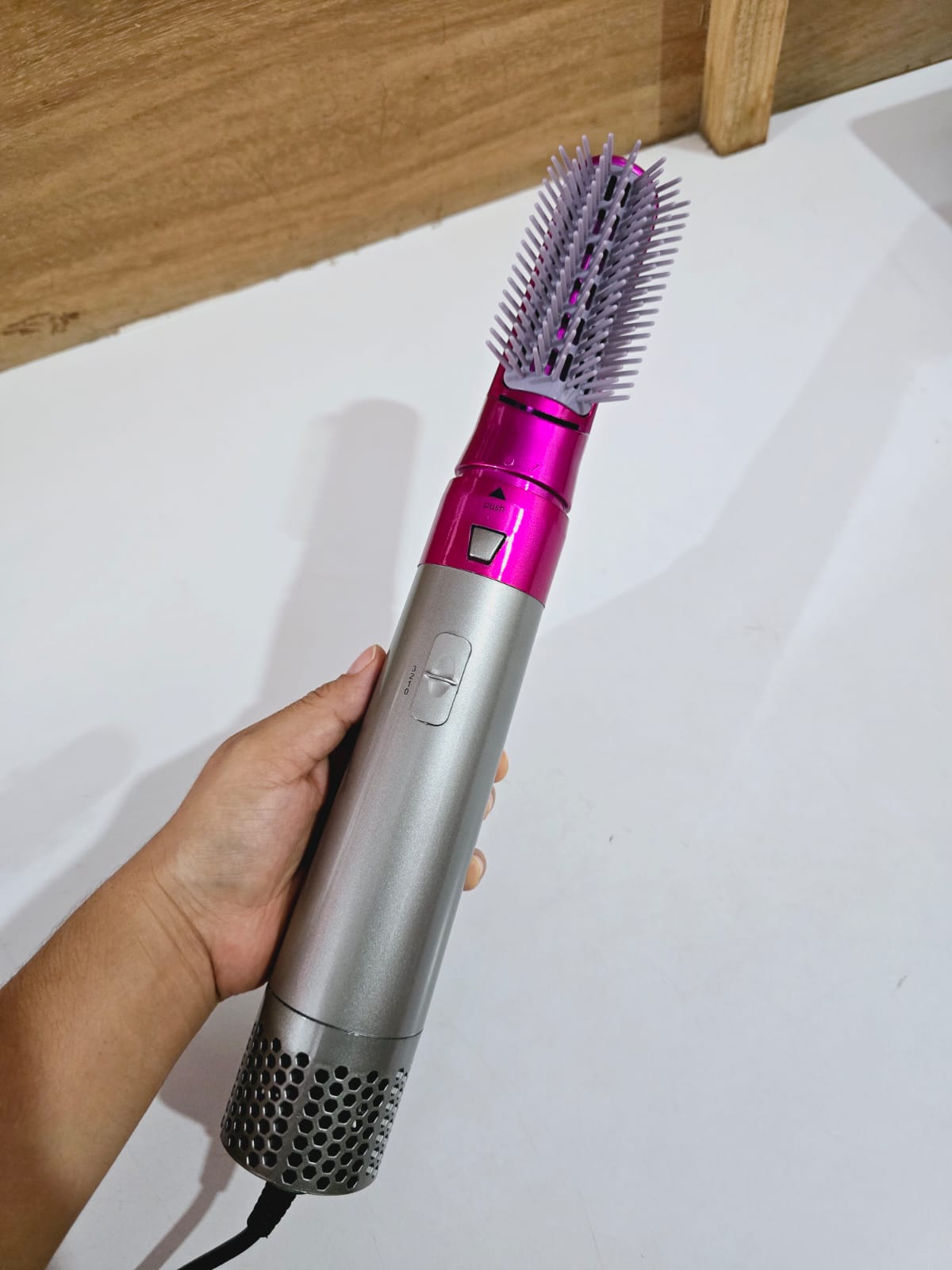 CEPILLO MOLDEADOR 5 EN 1 DE AIRE CALIENTE MODELO #0577