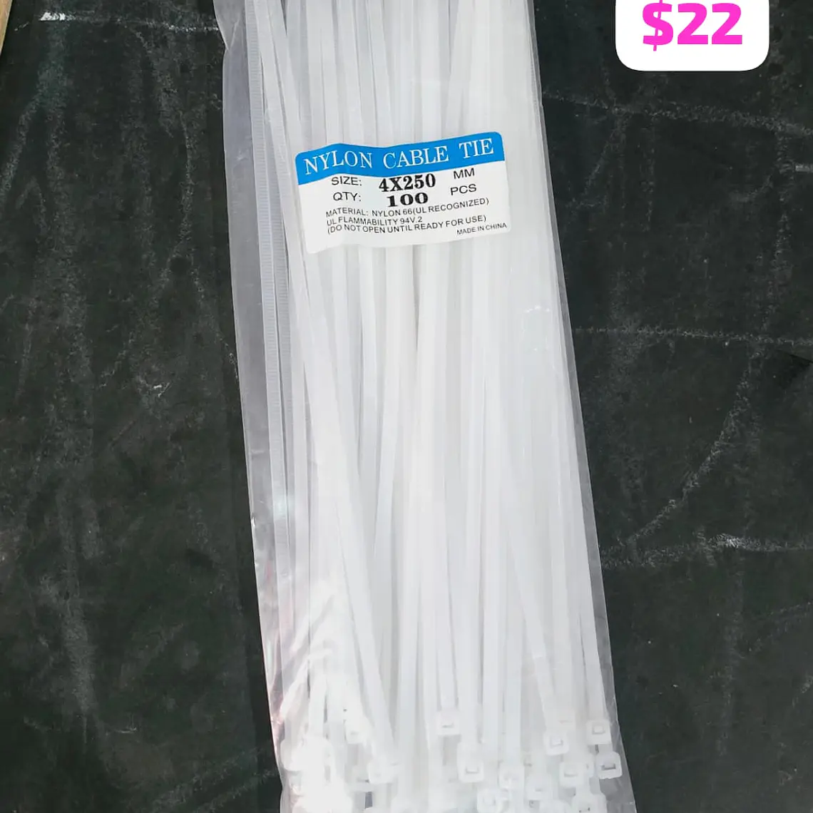 BOLSITA CON 100 CINCHOS DE NYLON PARA SEGURIDAD 4