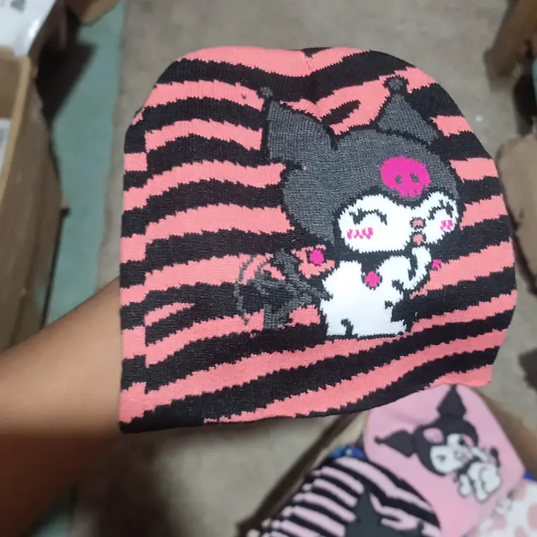  GORROS UNITALLA ADULTO/NIÑO VARIOS PERSONAJES REINGRESO 12