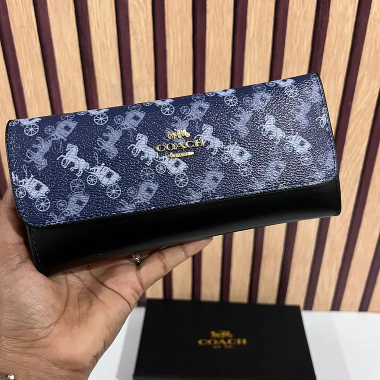 CARTERA TARJETERO COACH/BROCHE CARRUSEL CON CAJITA NEGRA  MOD# 6203-5🍒 3