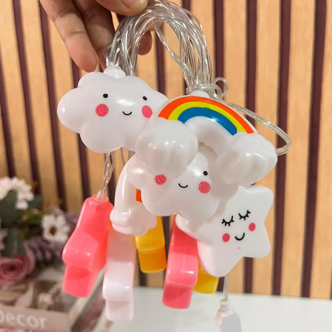 GUIRNALDA DE LUCES DECORATIVAS USB / 2 MTS CON 10 LUCES (ESTRELLAS, NUBES Y ARCOIRIS) -LUZ CÁLIDA MODELO #ZFM-0157 4