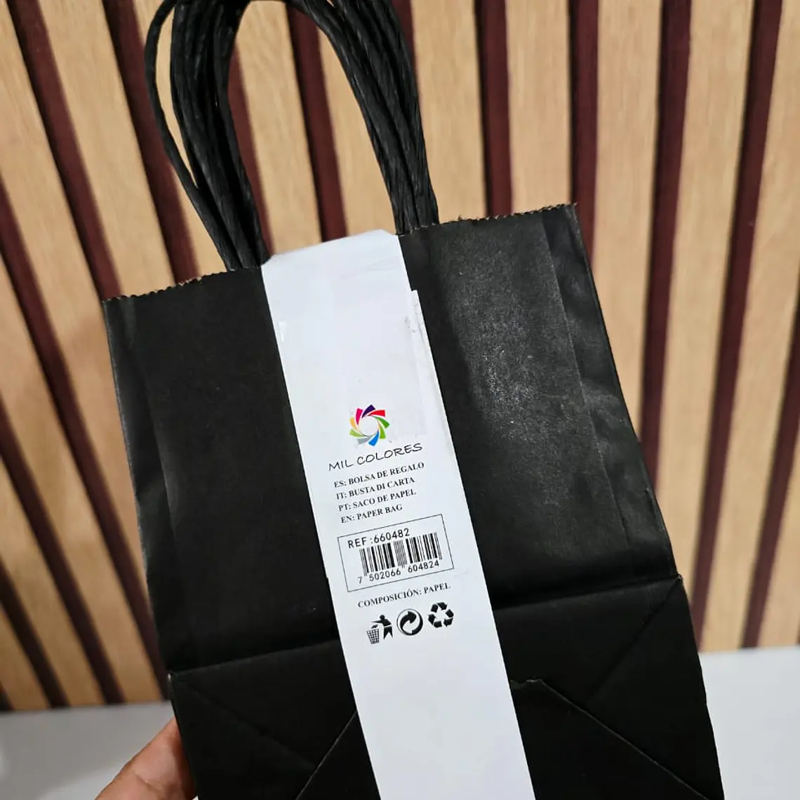 PAQ DE 6 BOLSAS DE REGALO/COLORES LISOS VARIOS MODELOS (15X12CM)🎁 9