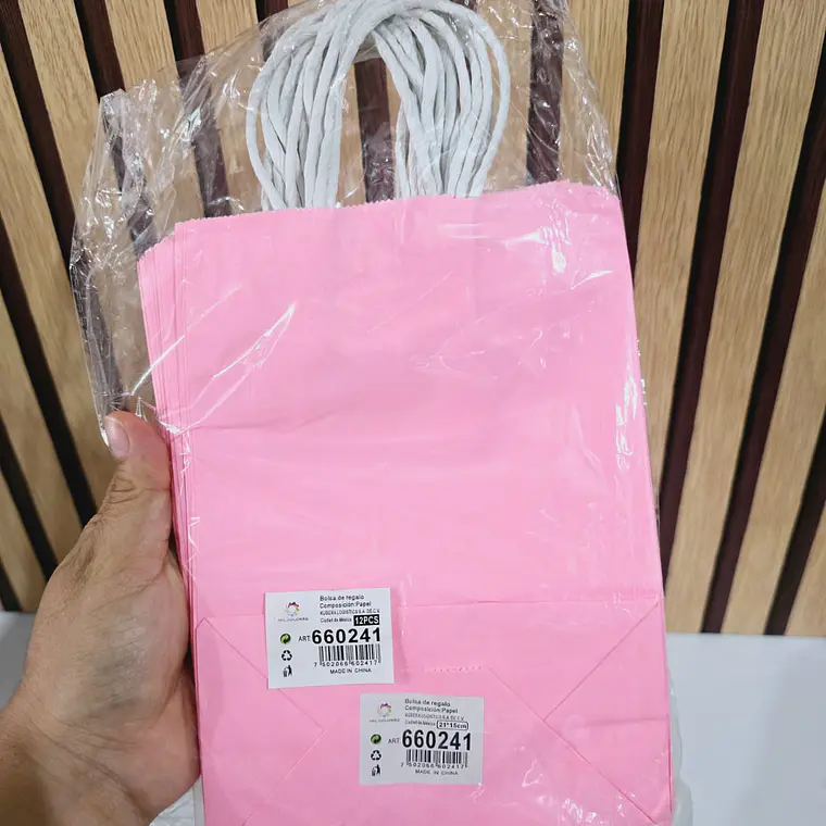 PAQ DE 12 BOLSAS DE REGALO VARIOS MODELOS (24X16CM)🛍️ 7