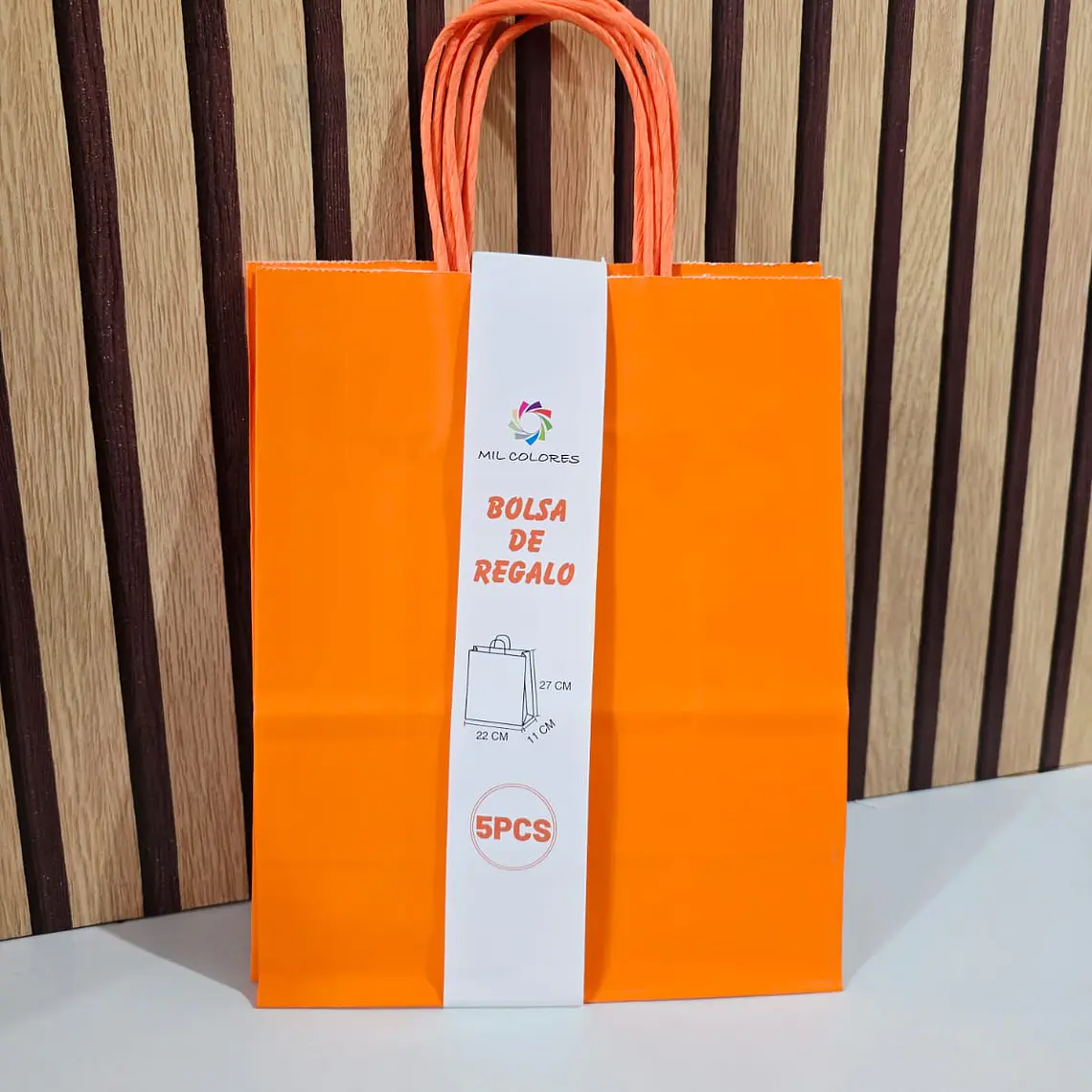 PAQ DE 5 BOLSAS PARA REGALO COLORES LISOS VARIOS MODELOS🛍️ PAQ.5 PZ 12