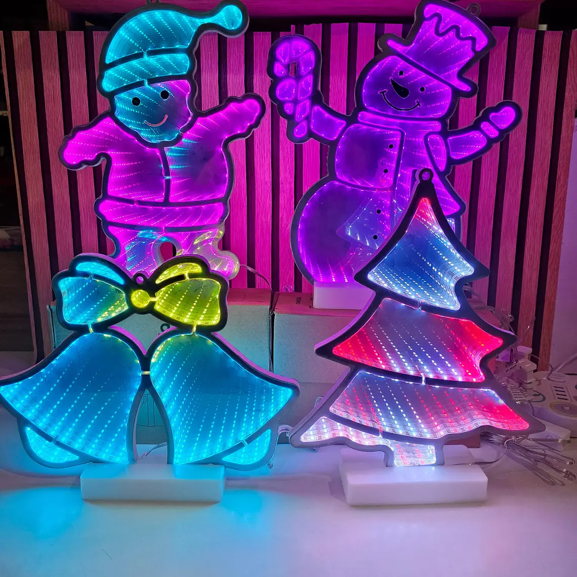 ✨FIGURAS NAVIDEÑAS EN 3D CON LUZ LED DE COLORES (CAMBIANTES) MOD# CA3001C ⛄ 1