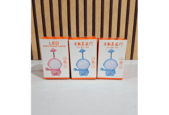 LÁMPARA RECARGABLE DISEÑO ASTRONAUTA/SATURNO 🪐 MOD# 121OU