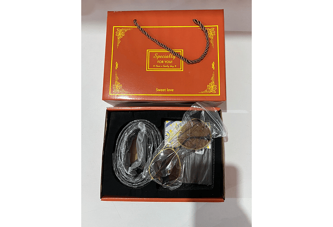 SET DE CARTERA (CINTURÓN Y LENTES)  👓