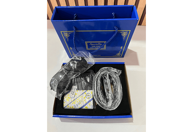 SET DE CARTERA (CINTURÓN Y LENTES)  👓