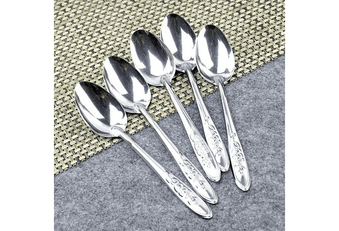 DOCENA DE CUCHARAS SOPERAS Y TENEDORES