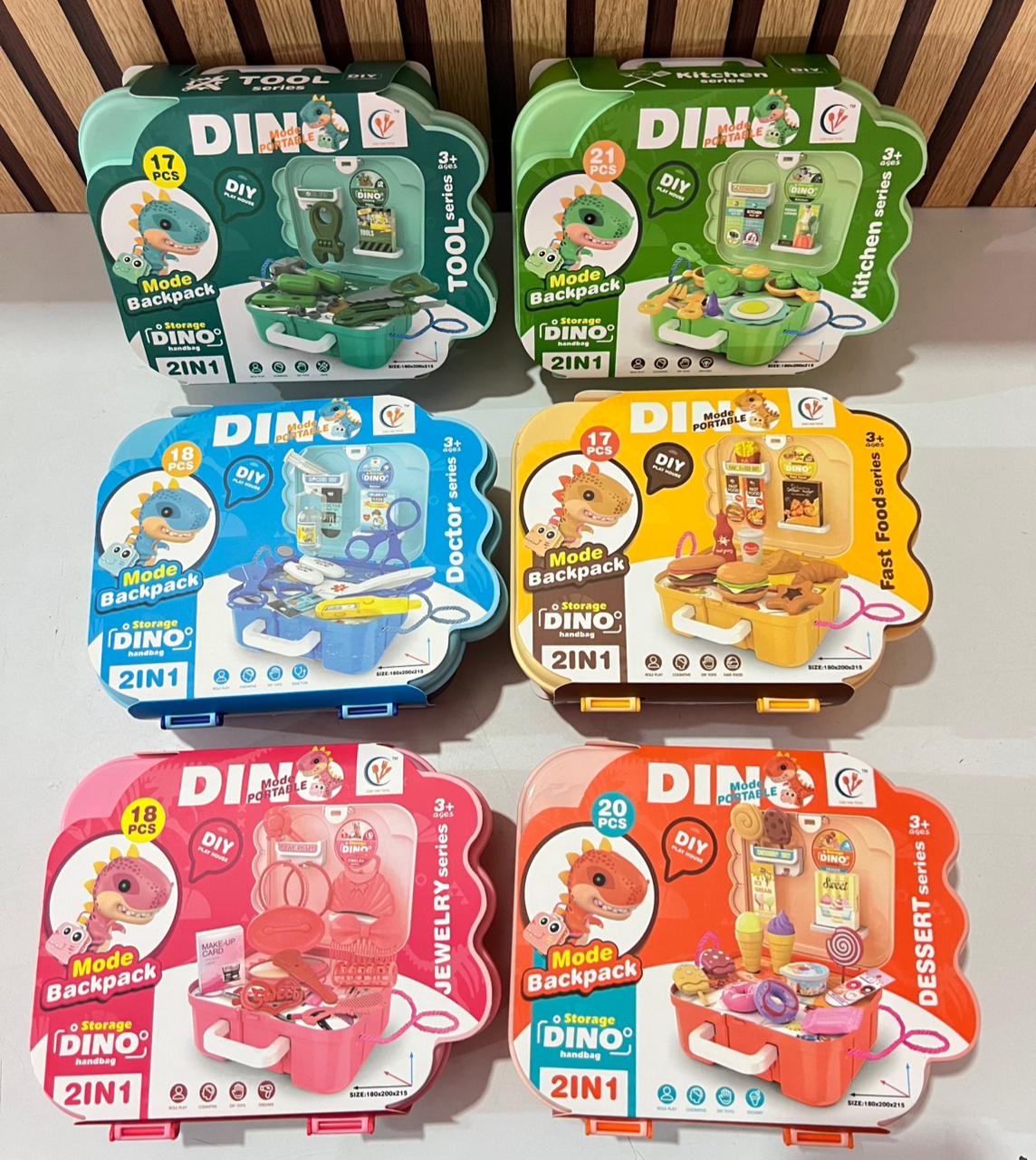 SET DE JUGUETE DINO CON ACCESORIOS DE ACUERDO A SU TEMÁTICA