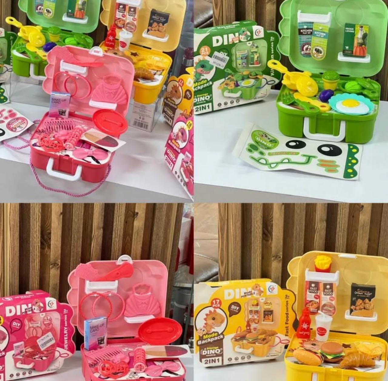 SET DE JUGUETE DINO CON ACCESORIOS DE ACUERDO A SU TEMÁTICA