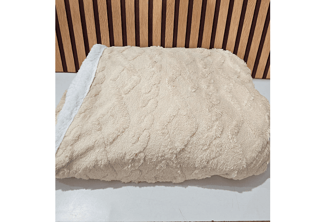 COBIJA MATRIMONIAL DISEÑO ROMBO