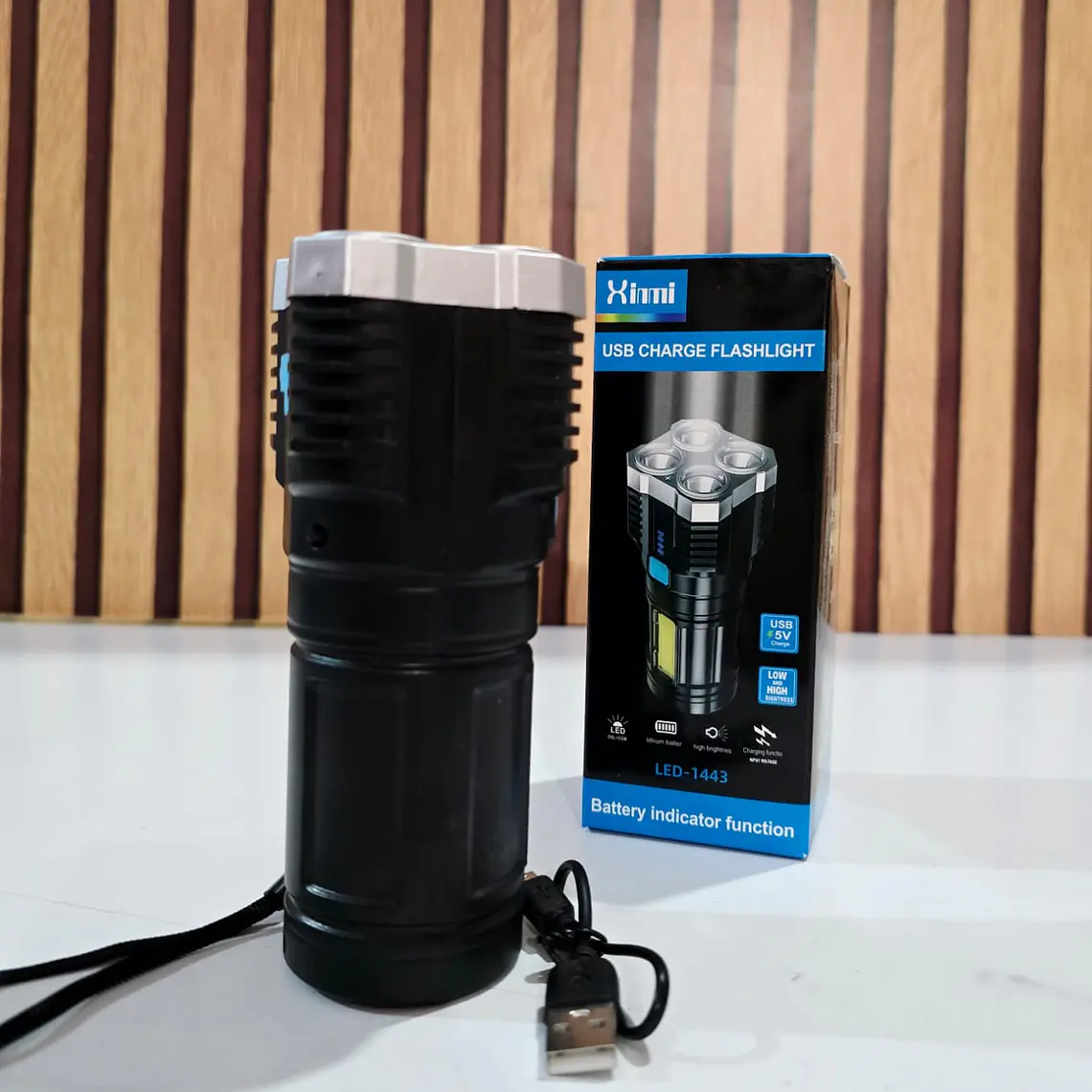 LINTERNA RECARGABLE/XINMI DE 4 NÚCLEOS MOD# LED-1443🔦 2