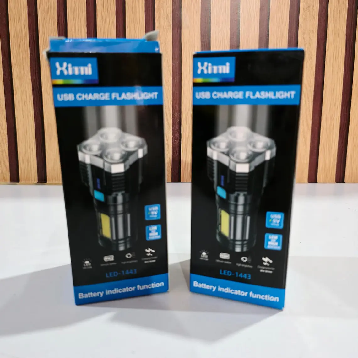 LINTERNA RECARGABLE/XINMI DE 4 NÚCLEOS MOD# LED-1443🔦 3