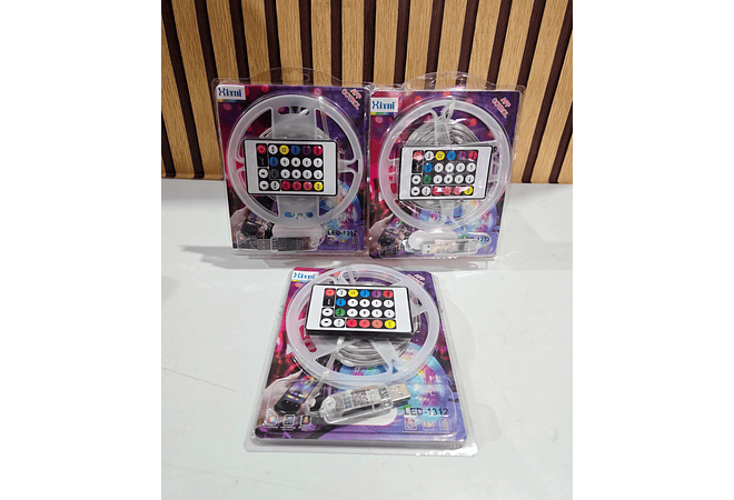 4.80M SERIE DE LUZ LED STRIP CON CONTROL Y ENTRADA USB(XINMI) MOD# LED-1312