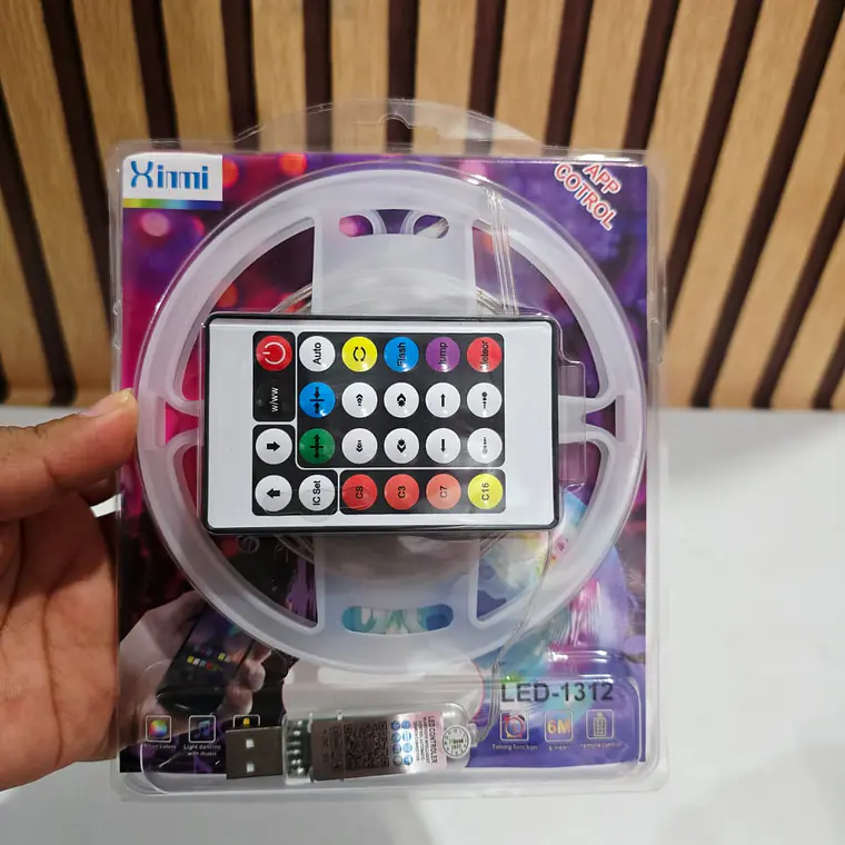 4.80M SERIE DE LUZ LED STRIP CON CONTROL Y ENTRADA USB(XINMI) MOD# LED-1312 3