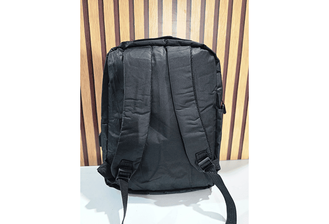 MOCHILA PARA CABALLERO MOD# 1901 🎒